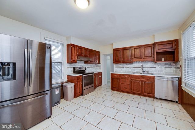 3019 KUTZTOWN RD, Reading, PA 19605