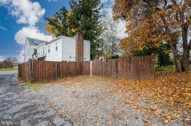 3019 KUTZTOWN RD, Reading, PA 19605