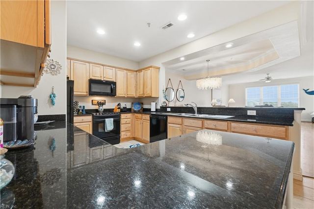 204 Sandbridge Rd Unit 217, Virginia Beach, VA 23456