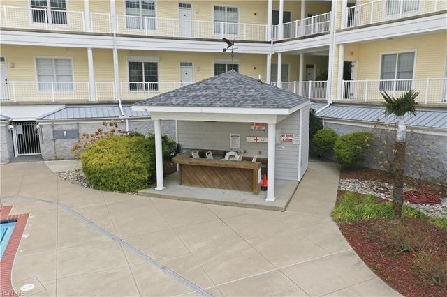 204 Sandbridge Rd Unit 217, Virginia Beach, VA 23456