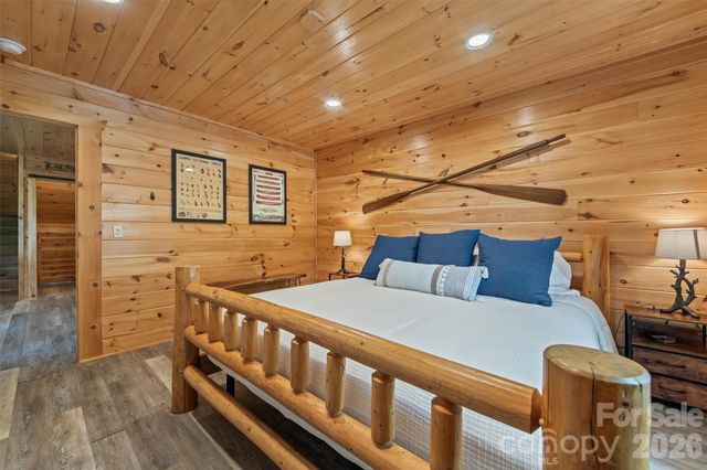 356 Walnut Cove Ridge, Bryson City, NC 28713