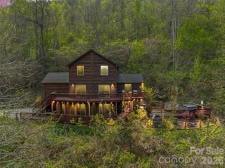 356 Walnut Cove Ridge, Bryson City, NC 28713