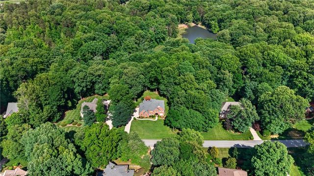 8508 Rosedale Drive, Oak Ridge, NC 27310