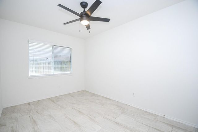 6306 Spruce Manor Lane, Houston, TX 77085