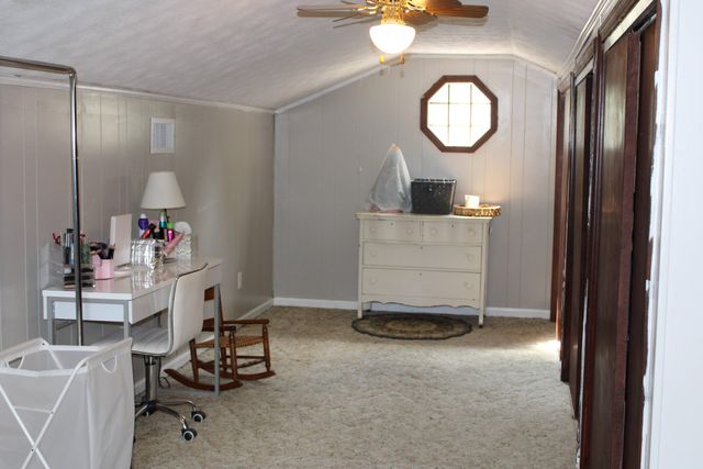 425 N N Adams Street, Owenton, KY 40359