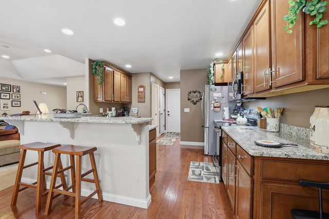 4277 WINDSONG PLACE, Plover, WI 54467