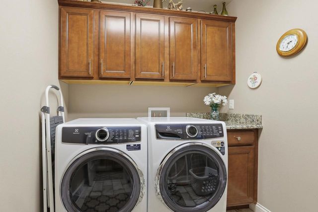 4277 WINDSONG PLACE, Plover, WI 54467