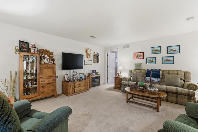 4277 WINDSONG PLACE, Plover, WI 54467