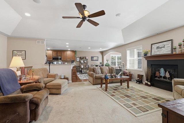 4277 WINDSONG PLACE, Plover, WI 54467