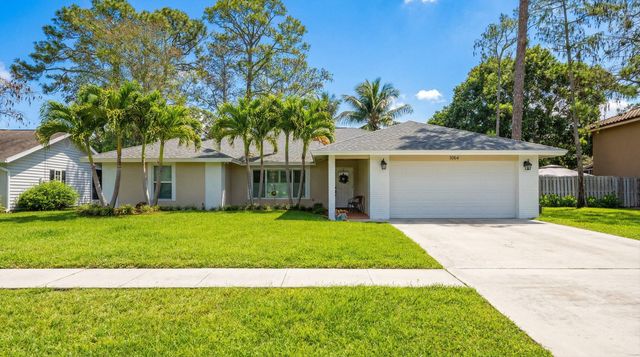 1064 Raintree Lane, Wellington, FL 33414