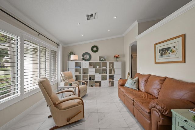 1064 Raintree Lane, Wellington, FL 33414