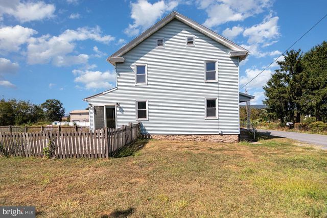 46 LAUDERMILCH RD, Halifax, PA 17032