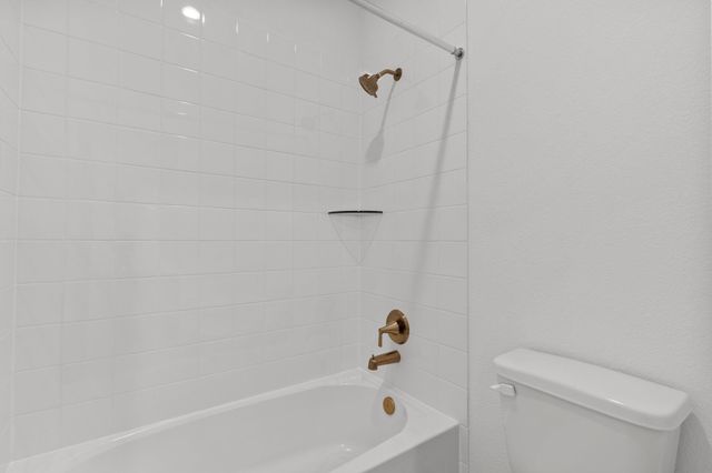 5014 Jackson Robert Path, Rosenberg, TX 77471