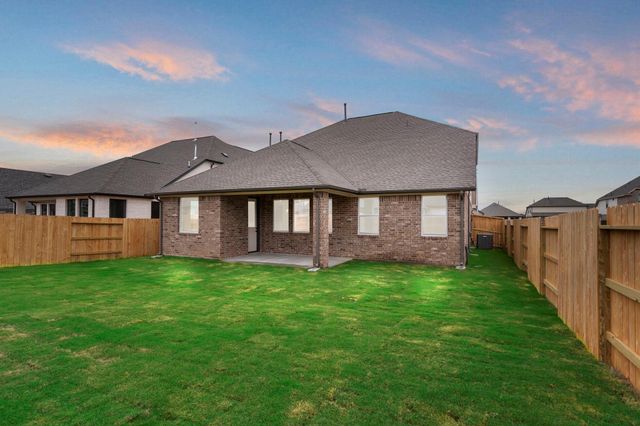 5014 Jackson Robert Path, Rosenberg, TX 77471