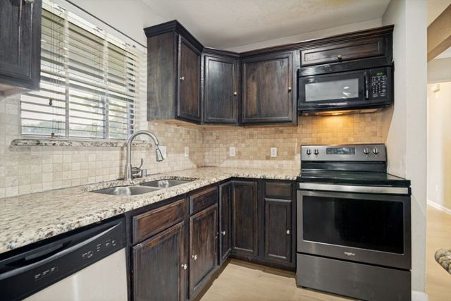 2426 Whit Drive, Mesquite, TX 75150