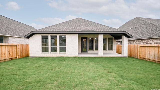 1723 Gyst Road, Seguin, TX 78155