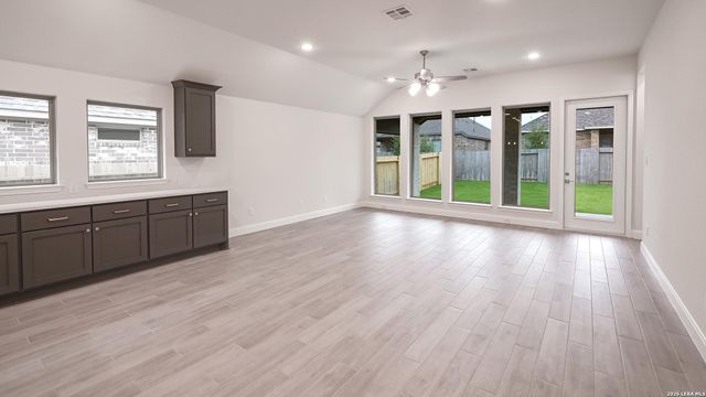 1723 Gyst Road, Seguin, TX 78155