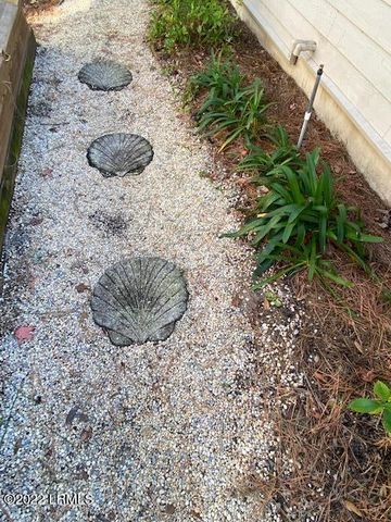 714 N Reeve Road, St. Helena Island, SC 29920