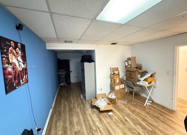 8000 NW 31st St 19, Doral, FL 33122