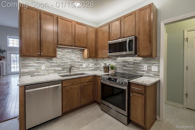 5710 Pinecroft Court, Independence Charter Township, MI 48346