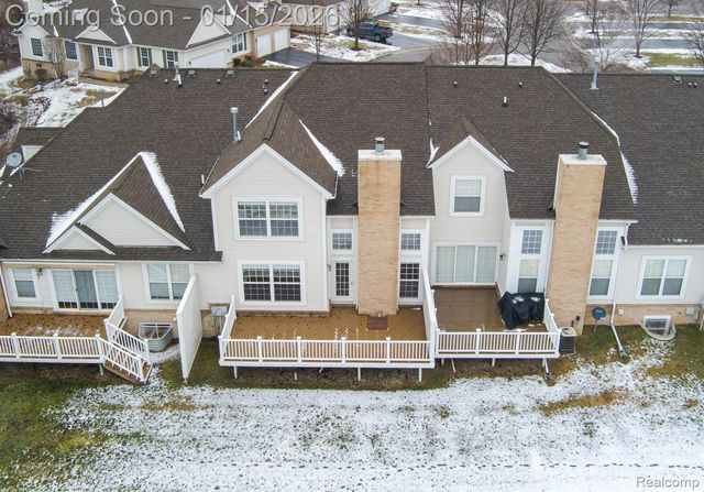 5710 Pinecroft Court, Independence Charter Township, MI 48346