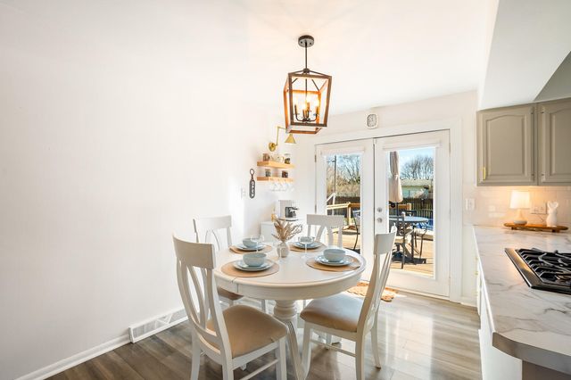 814 N Calumet Road, Chesterton, IN 46304