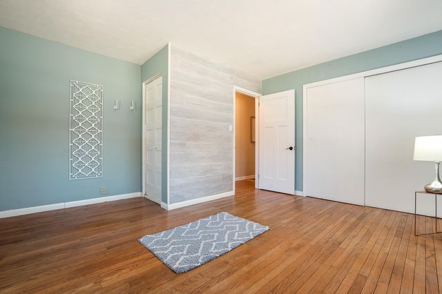 814 N Calumet Road, Chesterton, IN 46304