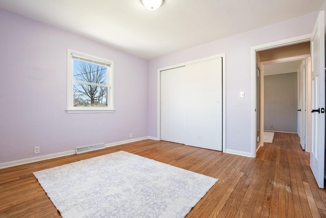 814 N Calumet Road, Chesterton, IN 46304