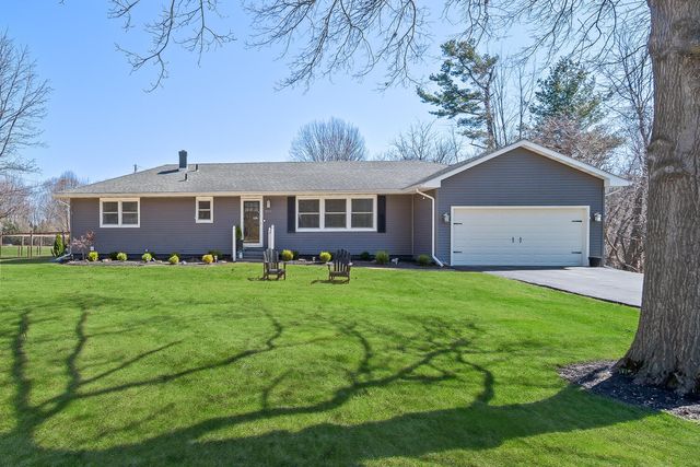 814 N Calumet Road, Chesterton, IN 46304