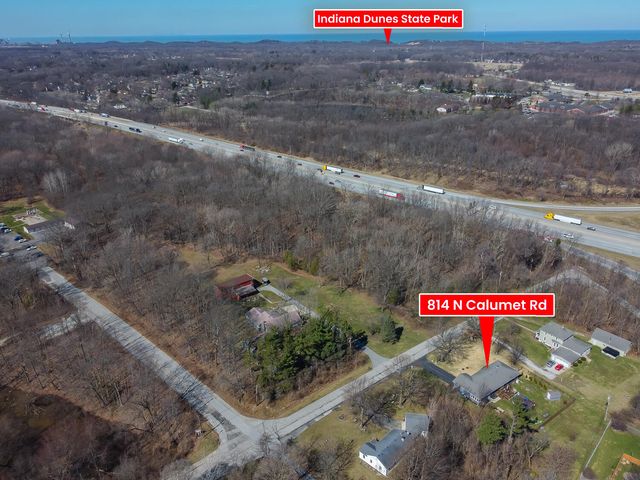 814 N Calumet Road, Chesterton, IN 46304