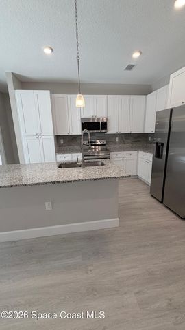 1318 Saxony Road SW, Palm Bay, FL 32908