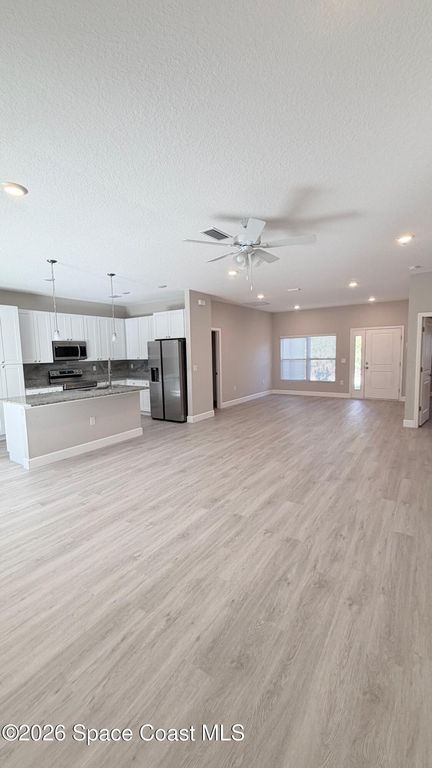 1318 Saxony Road SW, Palm Bay, FL 32908