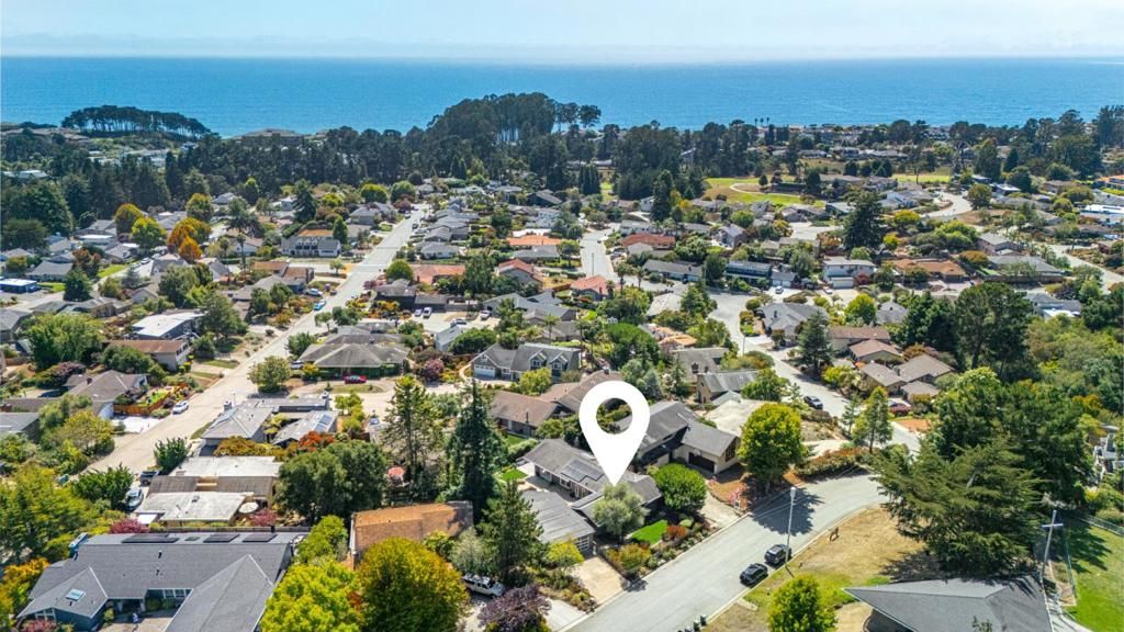 230 Thunderbird Drive, Aptos, CA 95003