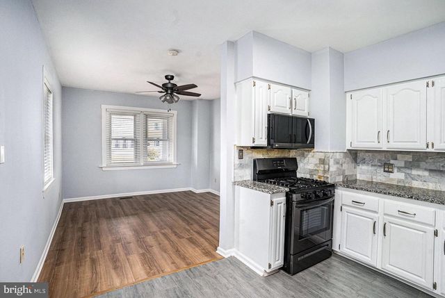 216 S 6TH ST, North Wales, PA 19454