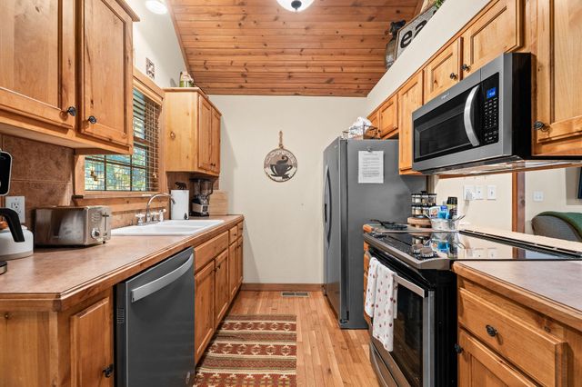 217 Baldknobber Drive 30, Branson West, MO 65737