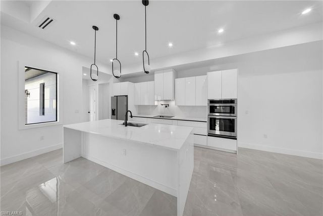 3508 27th AVE NE, Naples, FL 34120