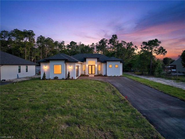 3508 27th AVE NE, Naples, FL 34120