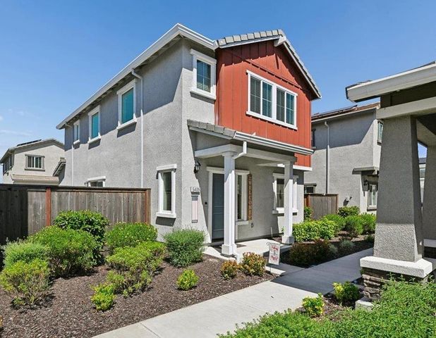 5409 Cumberland Dr, Roseville, CA 95747