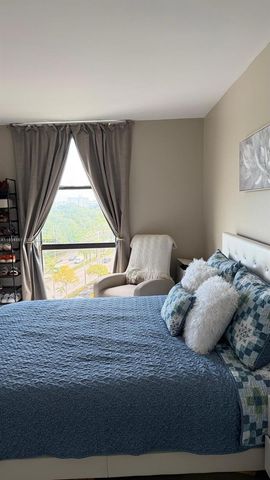 13499 Biscayne Blvd 805, North Miami, FL 33181