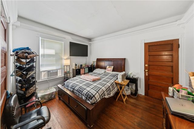 73 Wheeler Avenue, Cranston, RI 02905