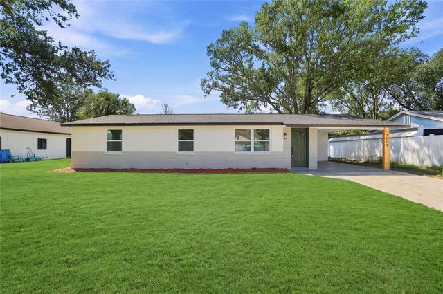 3214 ACACIA STREET, Lutz, FL 33558