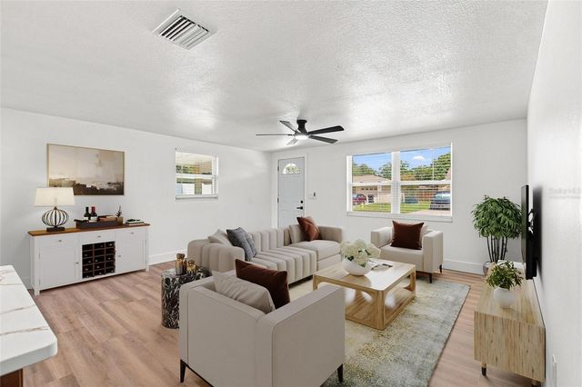 3214 ACACIA STREET, Lutz, FL 33558