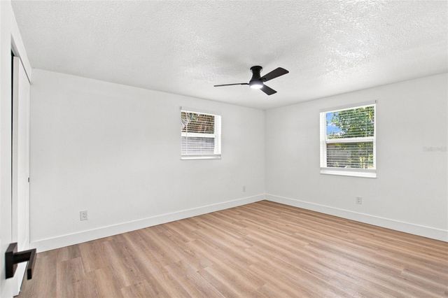 3214 ACACIA STREET, Lutz, FL 33558