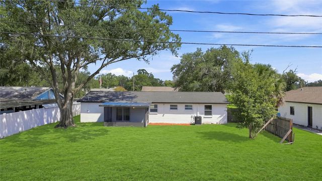 3214 ACACIA STREET, Lutz, FL 33558