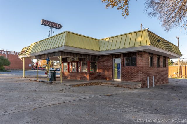 200 N Broadway Street, Cleveland, OK 74020