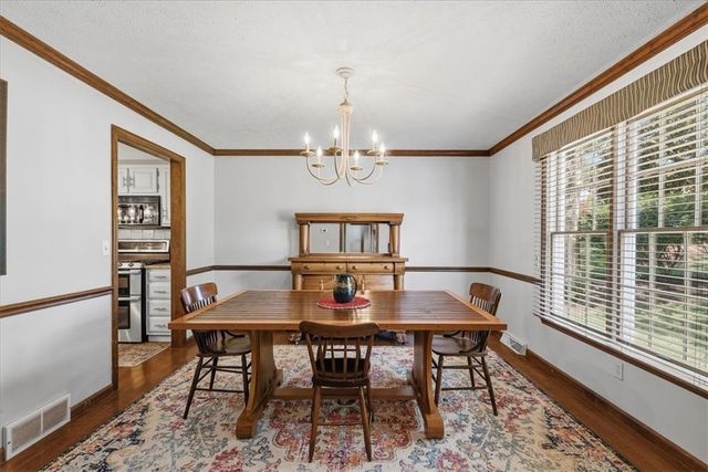 2448 Rihn Strasse, Hampton, PA 15044