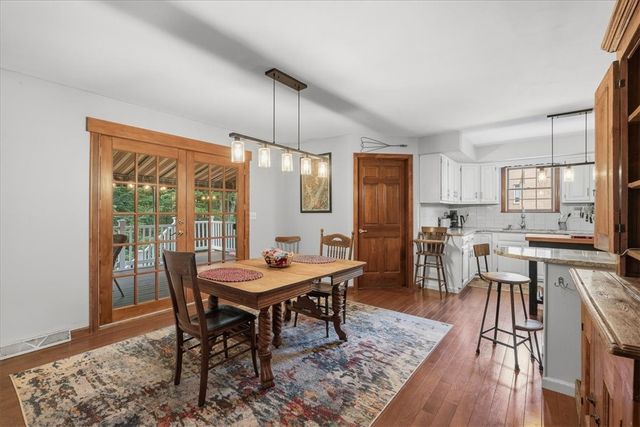 2448 Rihn Strasse, Hampton, PA 15044
