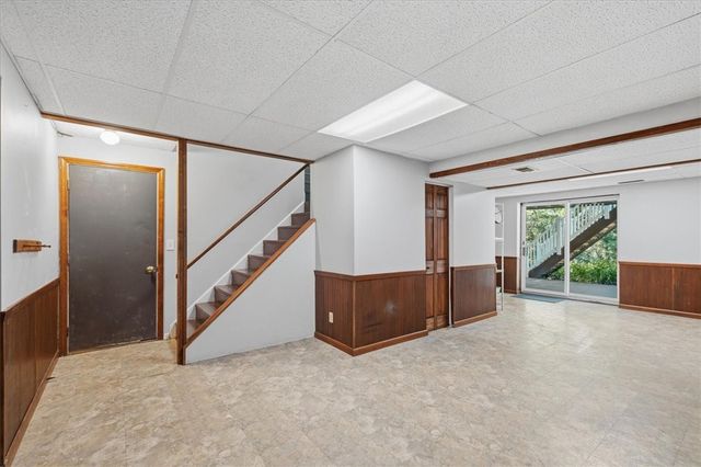 2448 Rihn Strasse, Hampton, PA 15044