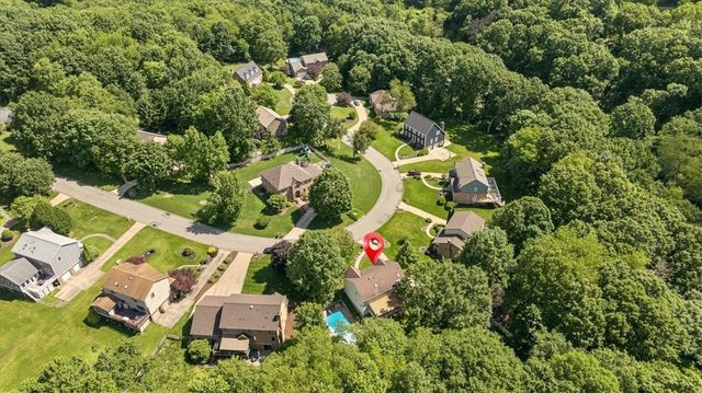 2448 Rihn Strasse, Hampton, PA 15044