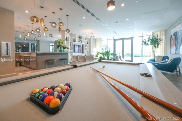 650 NE 32nd St 4005, Miami, FL 33137